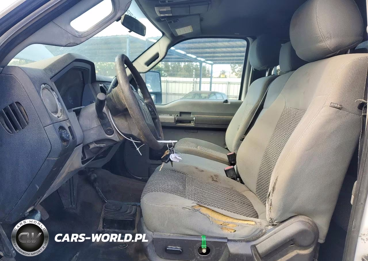 2013 Ford F250 Super Duty VIN:1FT7X2B67DEA13747 - 7