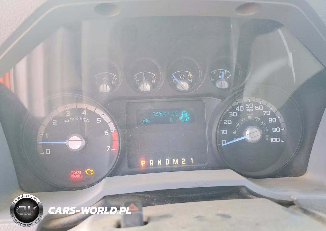2013 Ford F250 Super Duty VIN:1FT7X2B67DEA13747 - 9