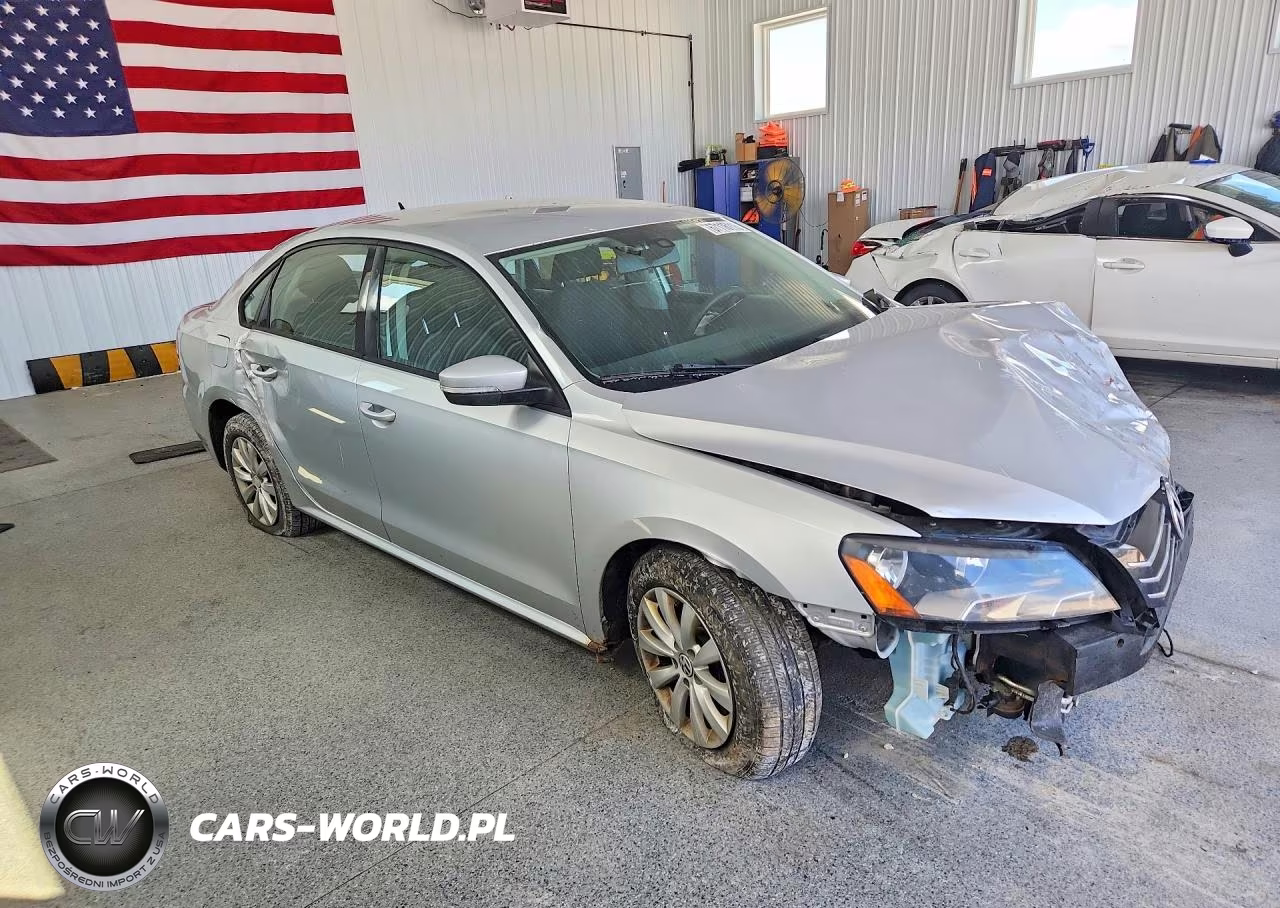 2013 Volkswagen Passat S VIN:1VWAP7A30DC031221 - 4