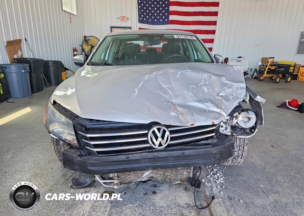2013 Volkswagen Passat S VIN:1VWAP7A30DC031221 - 5