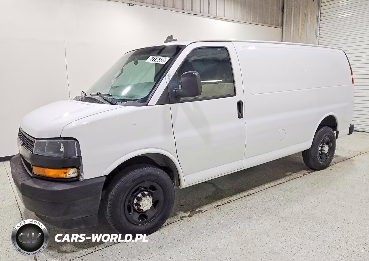 2020 Chevrolet Express G2500