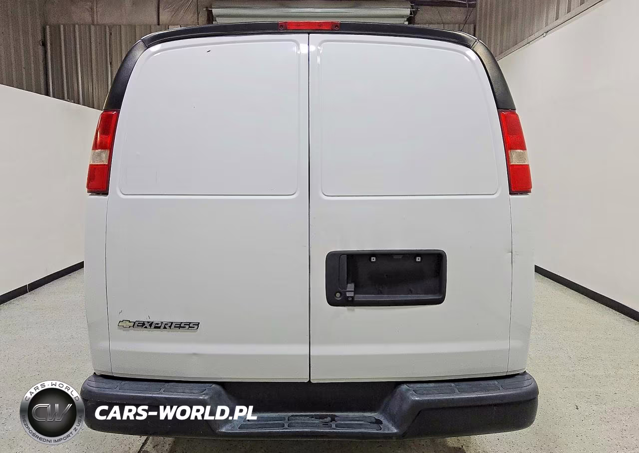 2020 Chevrolet Express G2500 VIN:1GCWGAFP1L1121912 - 6