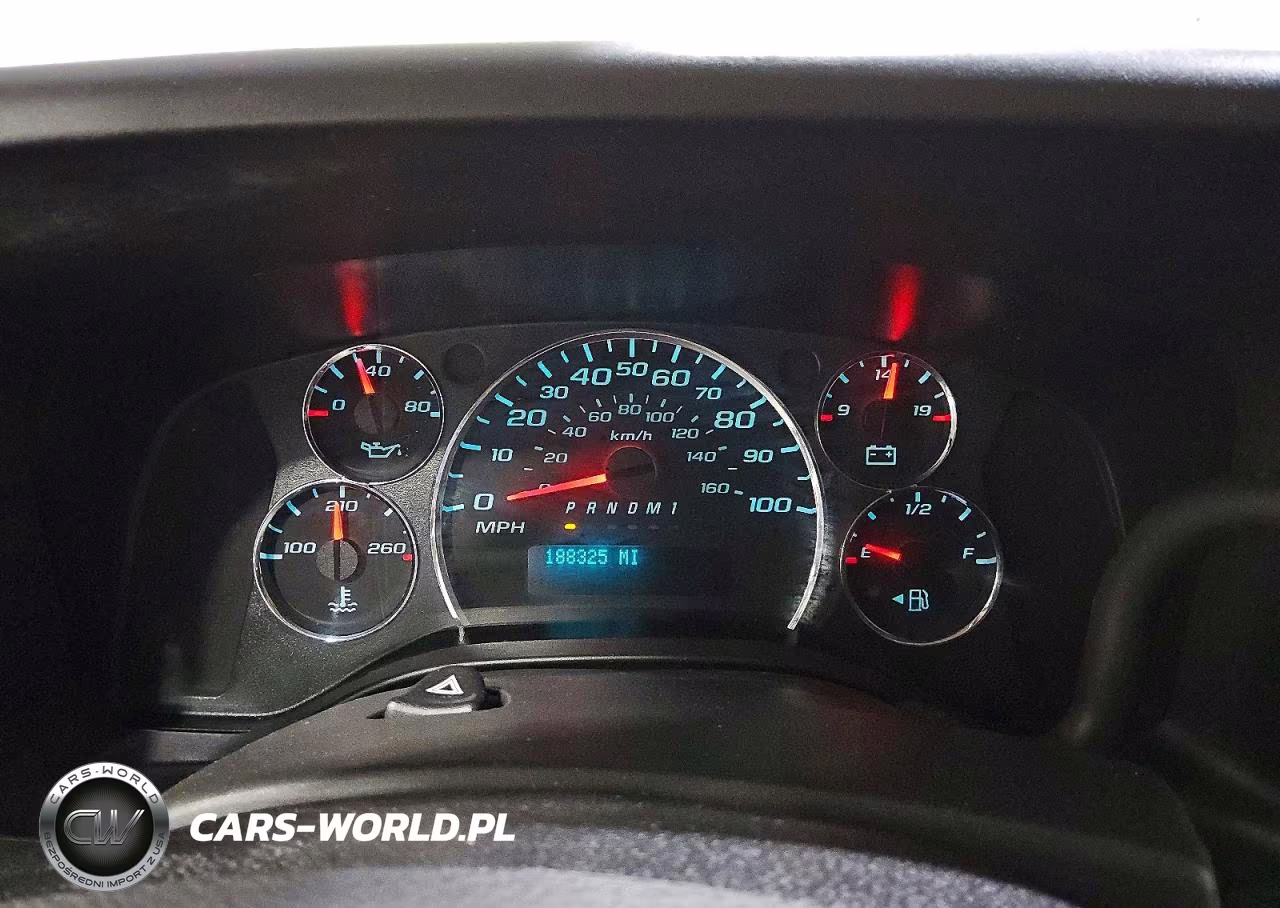 2020 Chevrolet Express G2500 VIN:1GCWGAFP1L1121912 - 9