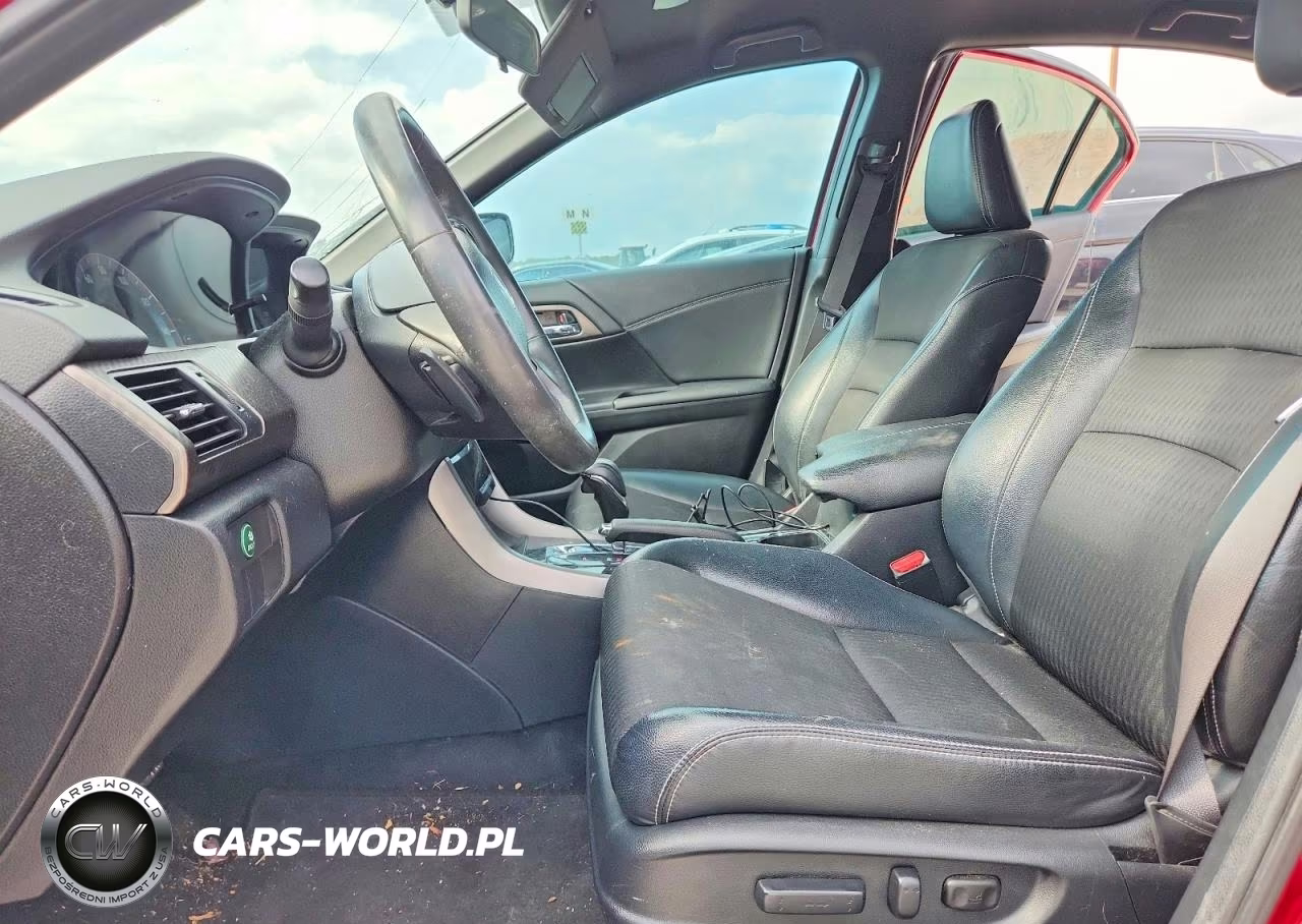 2017 Honda Accord Sport VIN:1HGCR2F54HA095722 - 7