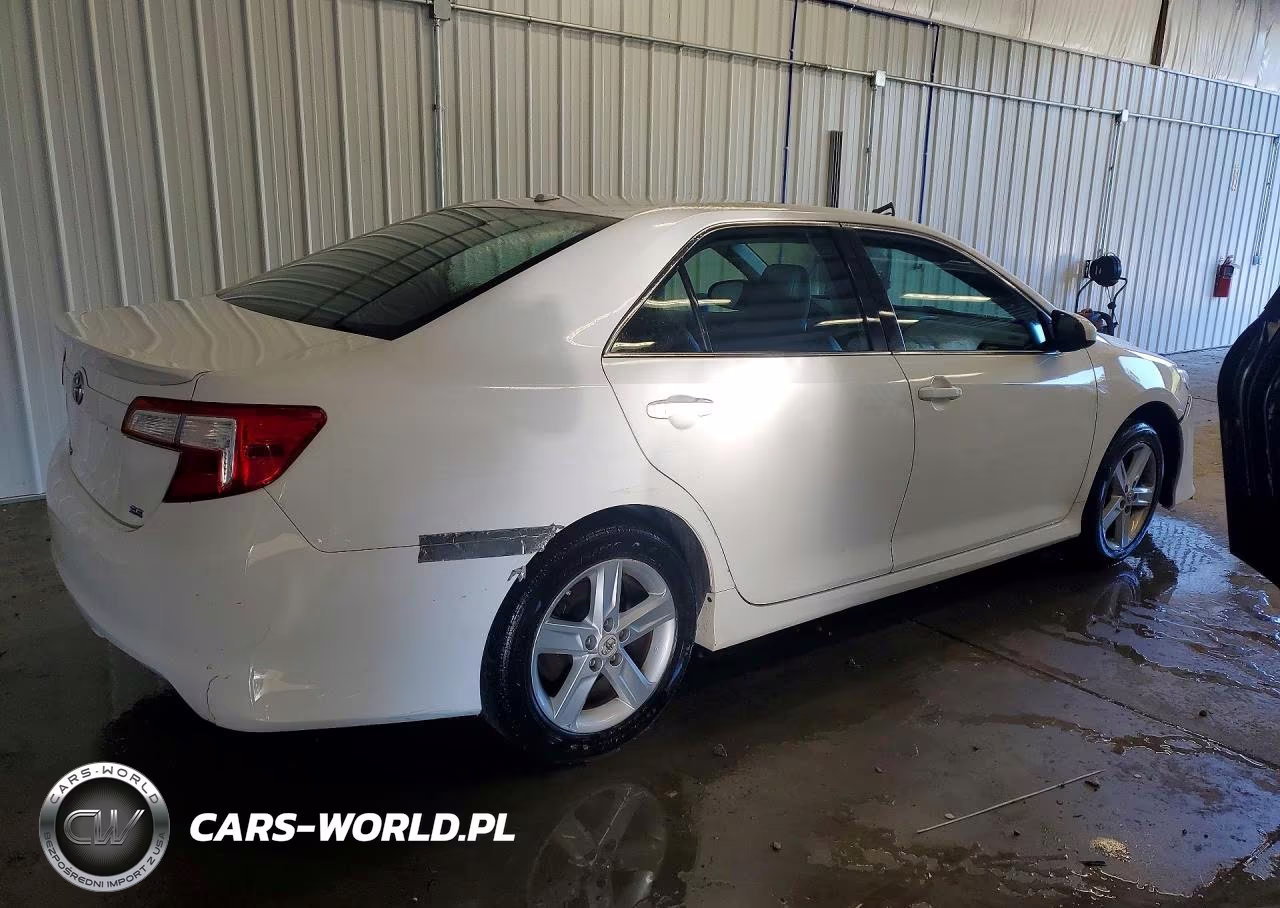 2012 Toyota Camry Se VIN:4T1BF1FK7CU582774 - 3