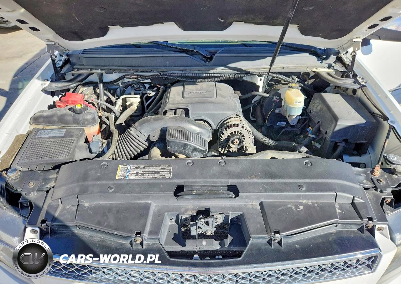 2010 Chevrolet Tahoe K1500 Ltz VIN:1GNUKCE04AR113623 - 11