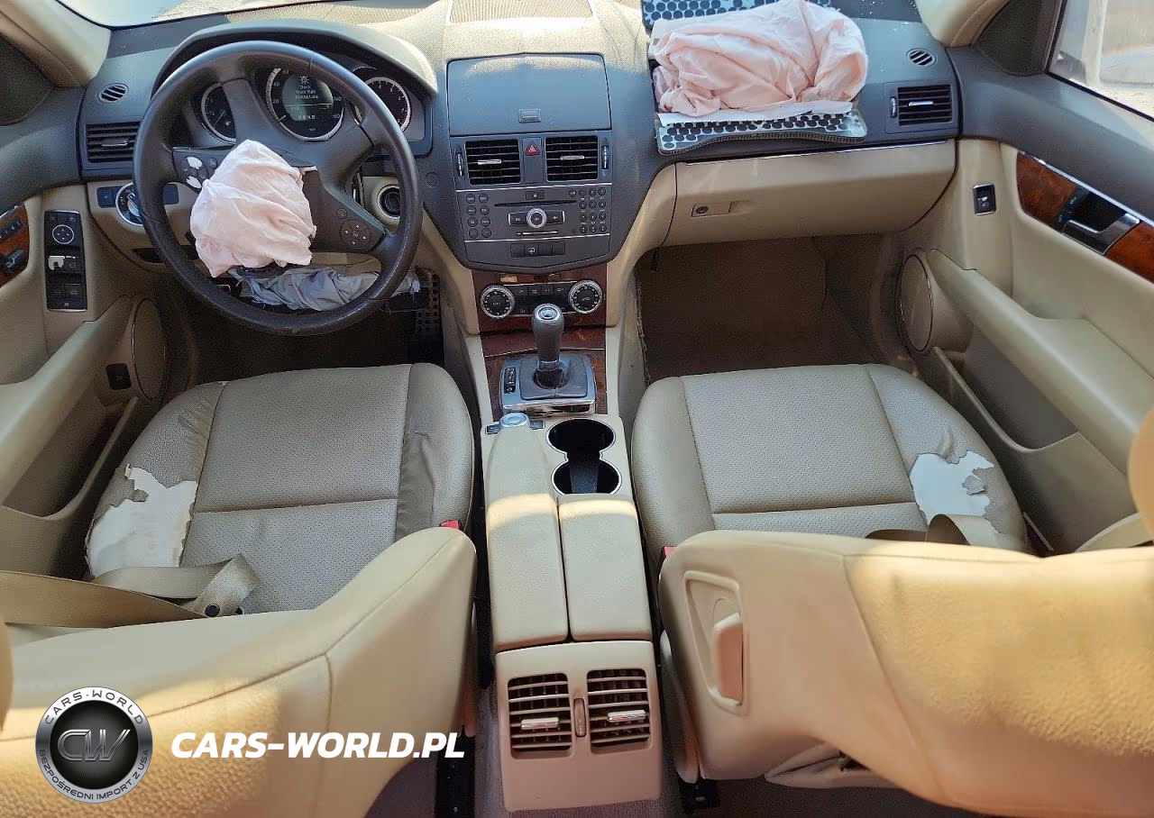 2011 Mercedes-Benz C 300 VIN:WDDGF5EB1BR178976 - 8