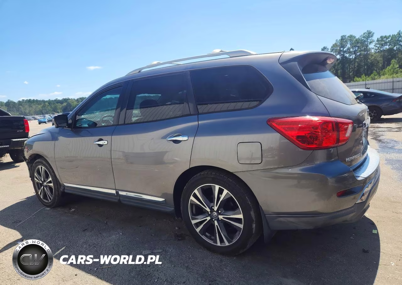 2017 Nissan Pathfinder Platinum VIN:5N1DR2MN0HC638232 - 2