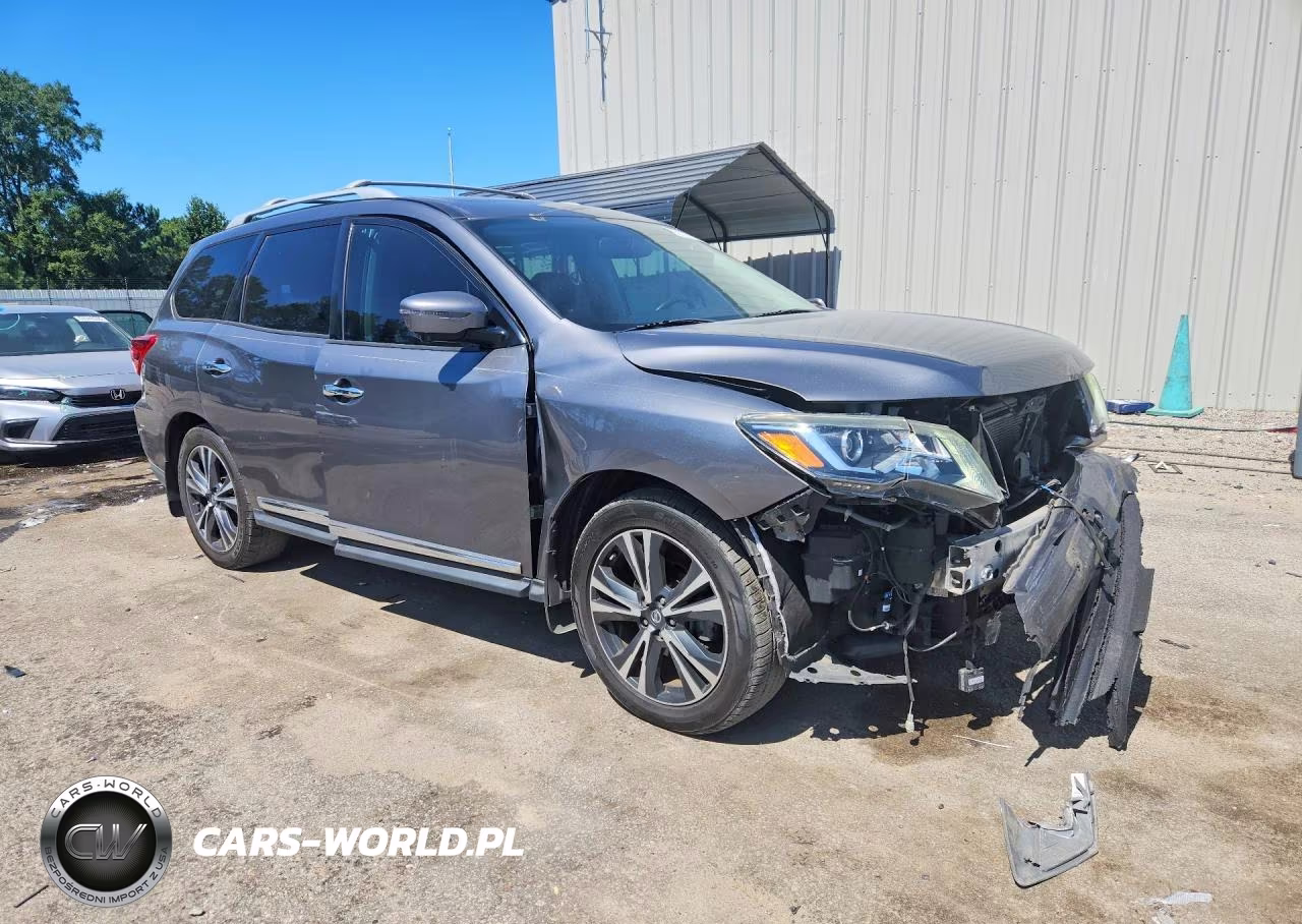 2017 Nissan Pathfinder Platinum VIN:5N1DR2MN0HC638232 - 4