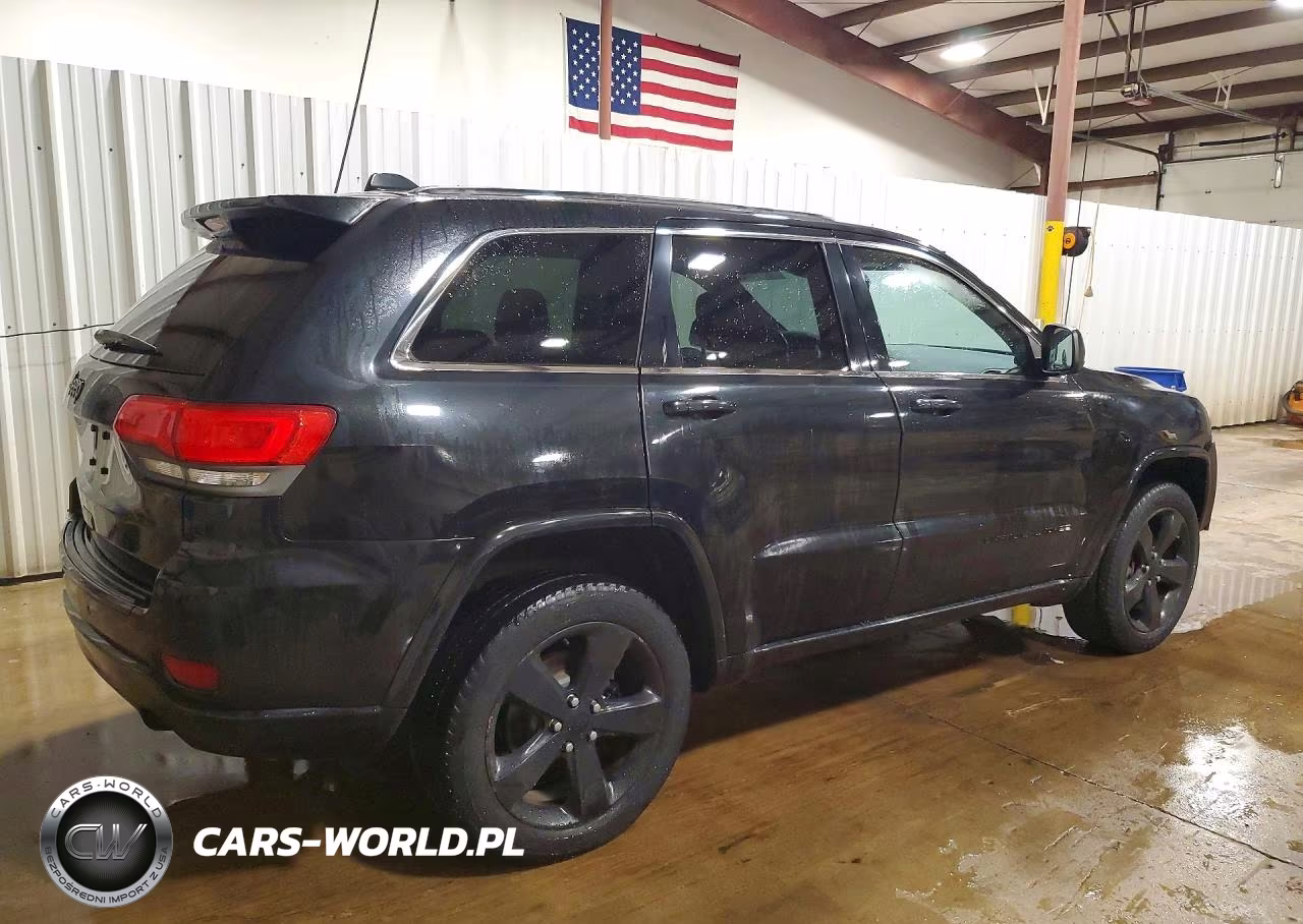 2015 Jeep Grand Cherokee Laredo VIN:1C4RJFAG2FC757184 - 3