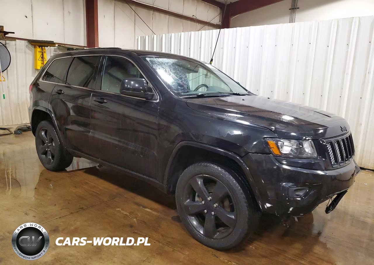 2015 Jeep Grand Cherokee Laredo VIN:1C4RJFAG2FC757184 - 4