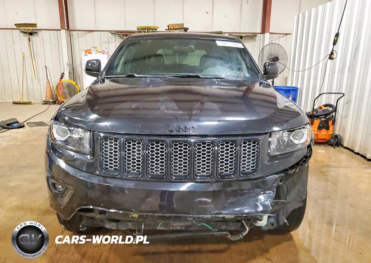 2015 Jeep Grand Cherokee Laredo VIN:1C4RJFAG2FC757184 - 5