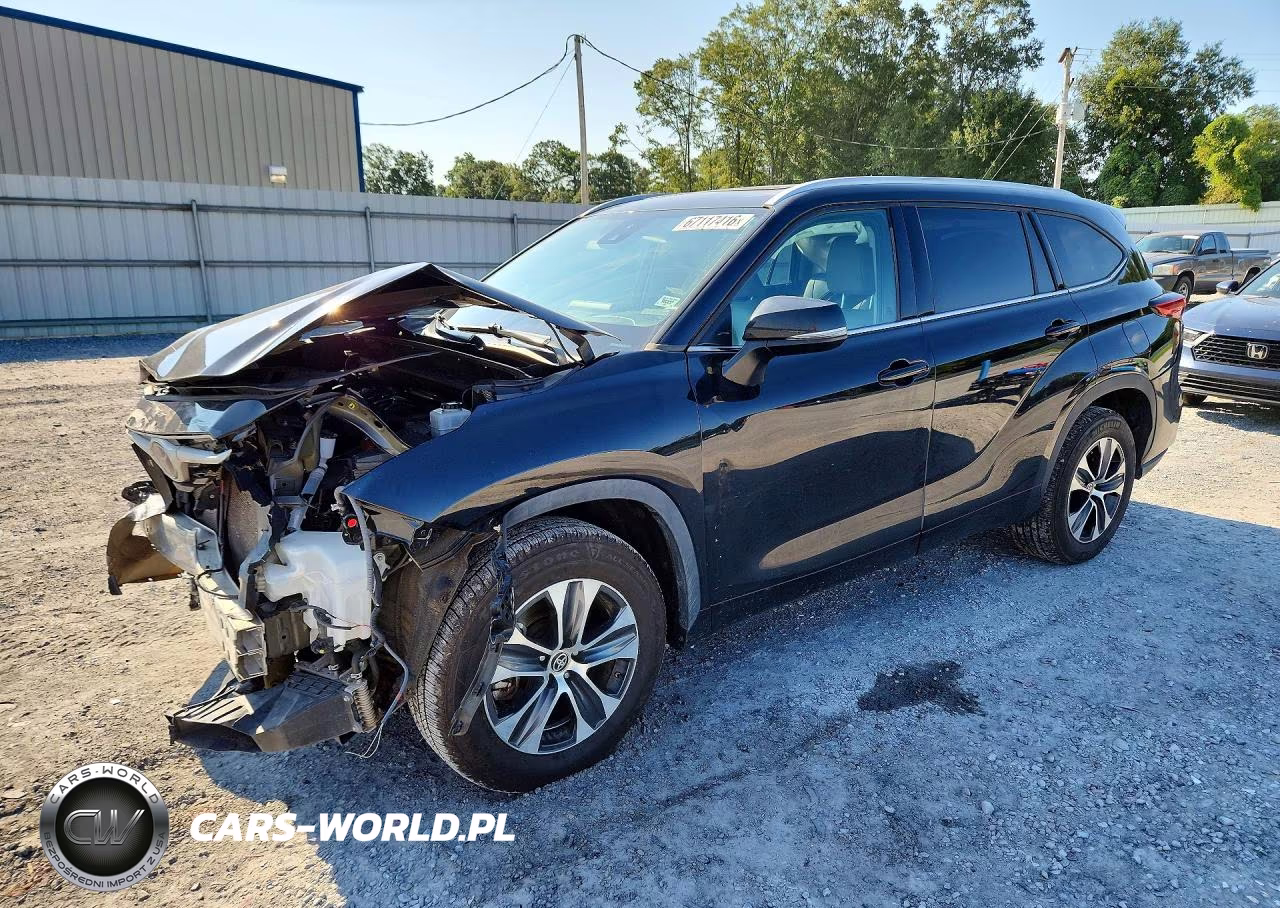 2022 Toyota Highlander Xle VIN:5TDGZRAH8NS121635 - 1