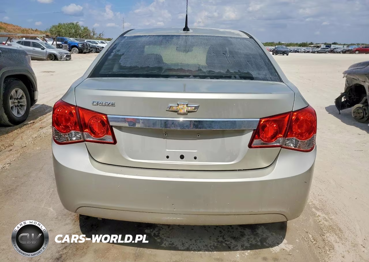 2013 Chevrolet Cruze Ls VIN:1G1PA5SH2D7120142 - 6