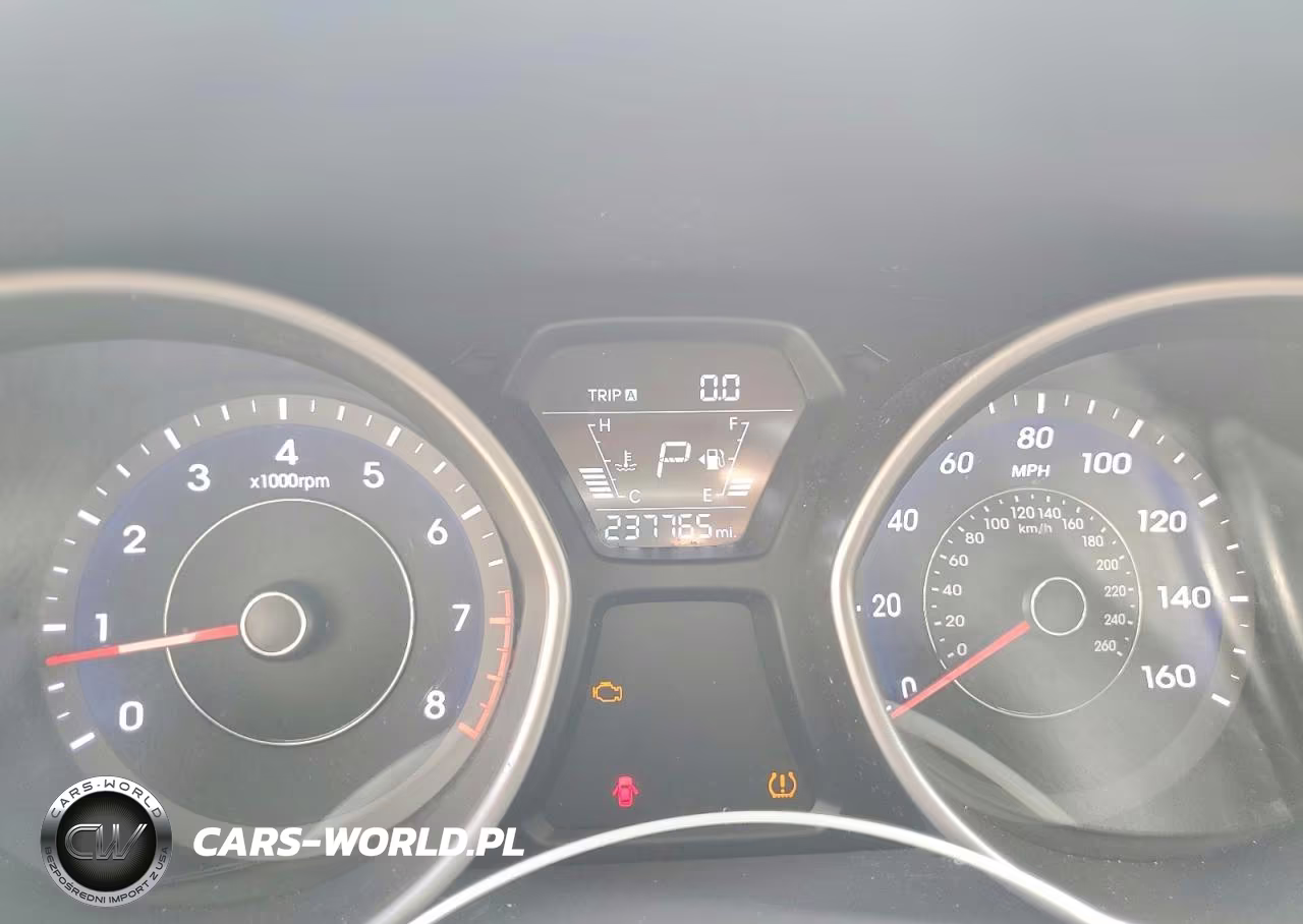 2016 Hyundai Elantra Se VIN:5NPDH4AE4GH793621 - 9