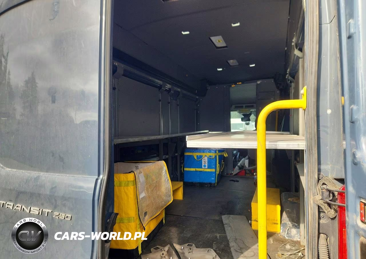 2019 Ford Transit 250 Delivery Van VIN:1FTYR3XM2KKB90295 - 10