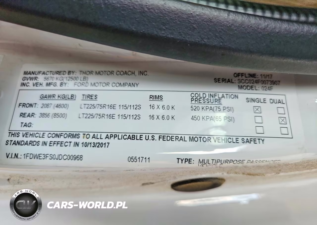 2018 Thor Motor Coach Chateau Rv VIN:1FDWE3FS0JDC00968 - 10