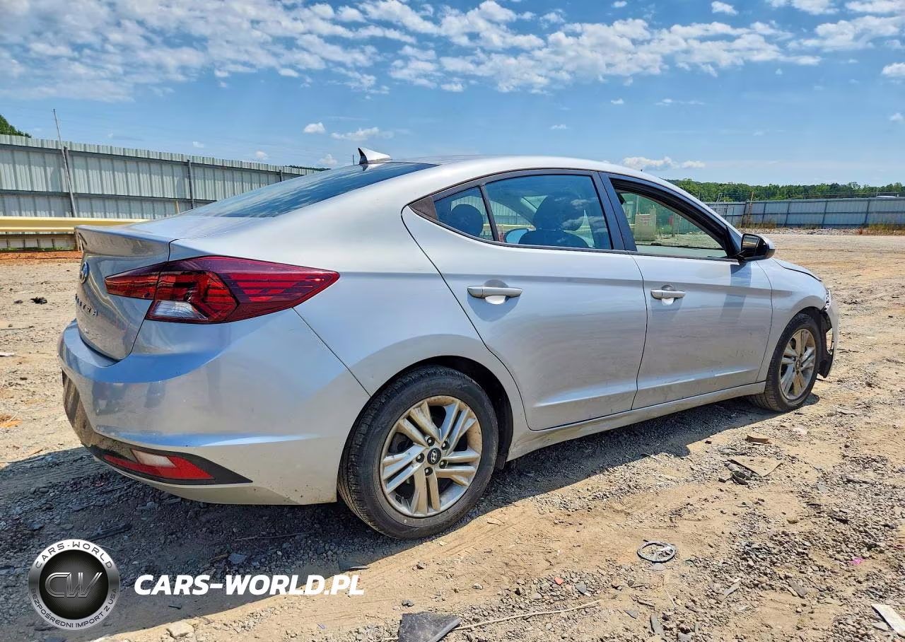2020 Hyundai Elantra VIN:KMHD84LF9LU024422 - 3