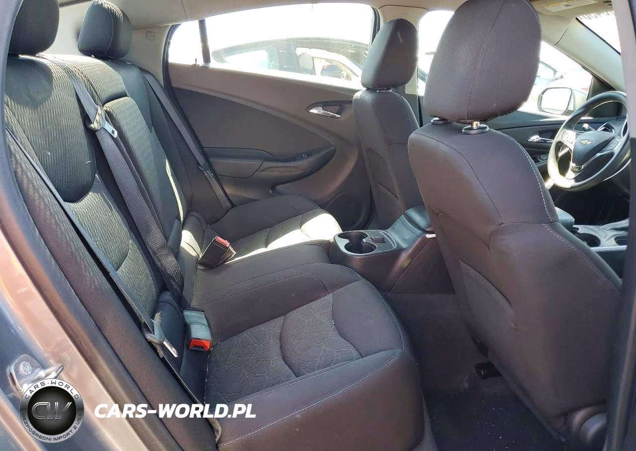 2018 Chevrolet Volt Lt VIN:1G1RC6S54JU153834 - 10
