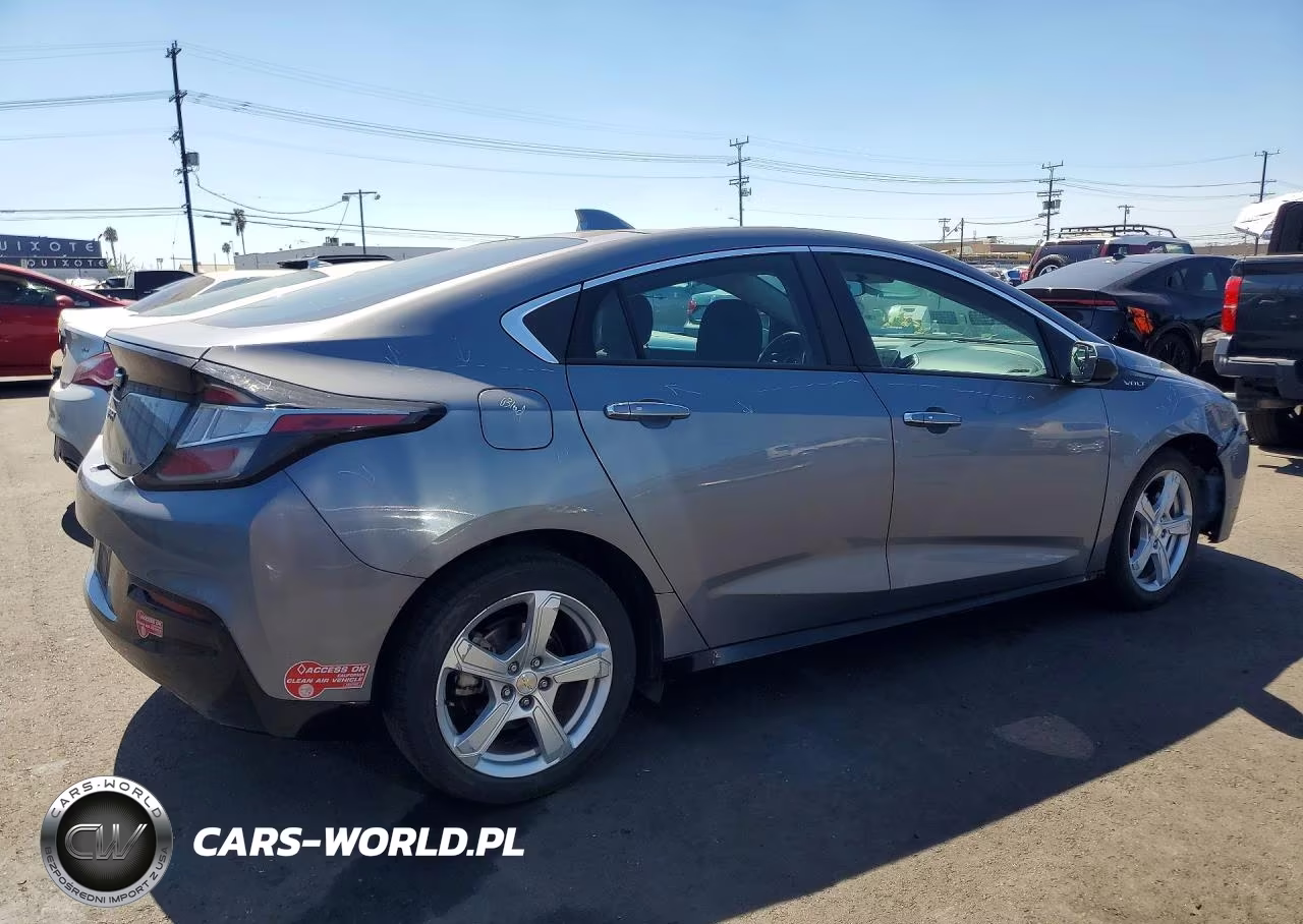 2018 Chevrolet Volt Lt VIN:1G1RC6S54JU153834 - 3