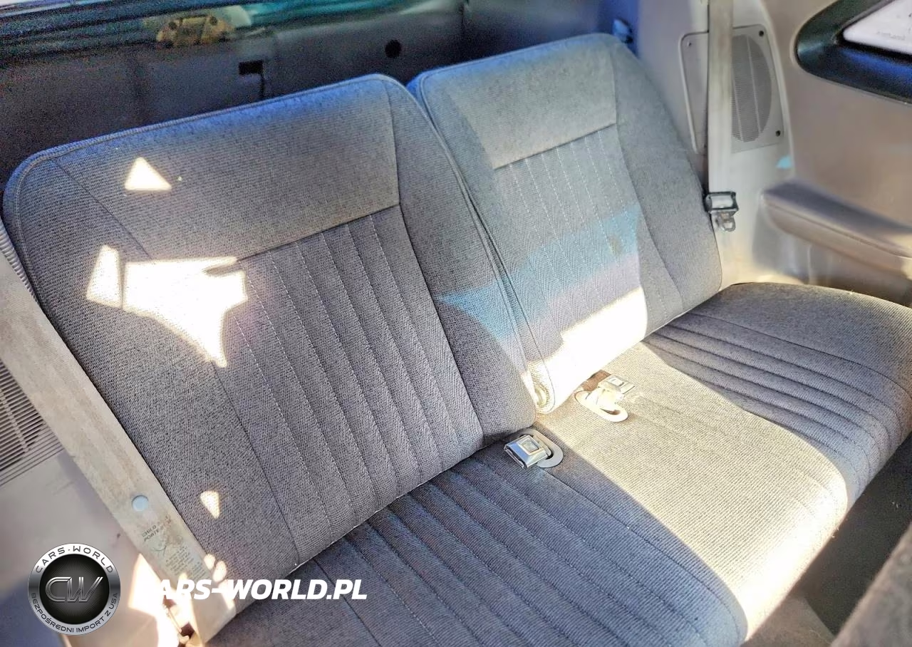 1992 Ford Mustang Lx VIN:1FACP41E1NF142247 - 10