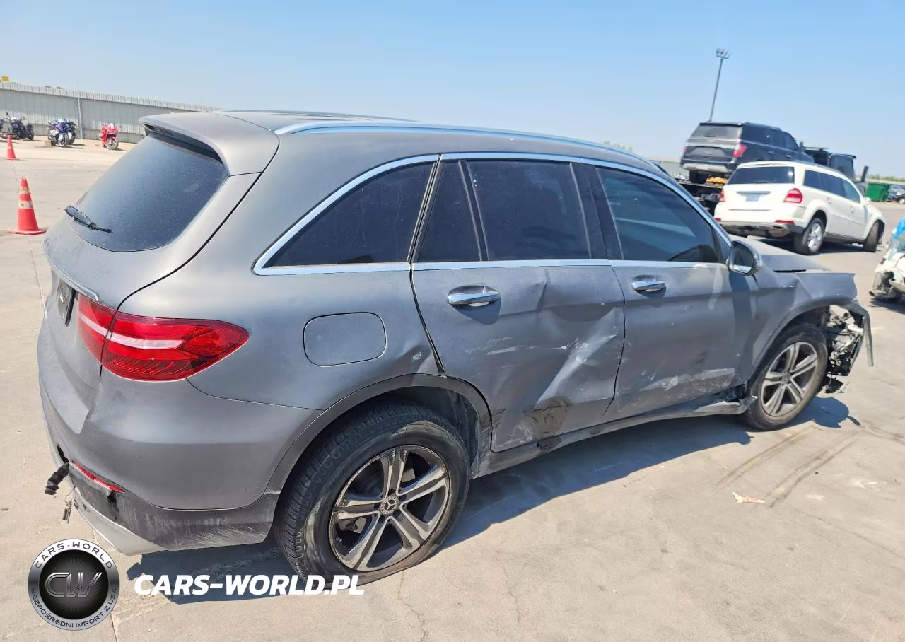 2018 Mercedes-Benz Glc 300 VIN:WDC0G4JB2JV080886 - 3