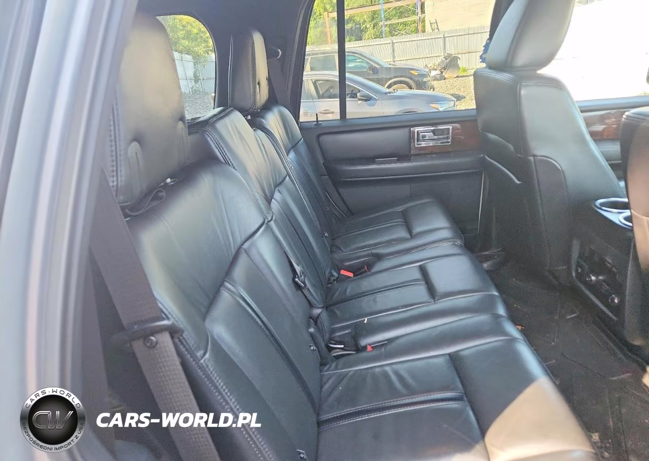 2016 Lincoln Navigator Select VIN:5LMJJ2JT6GEL07491 - 11