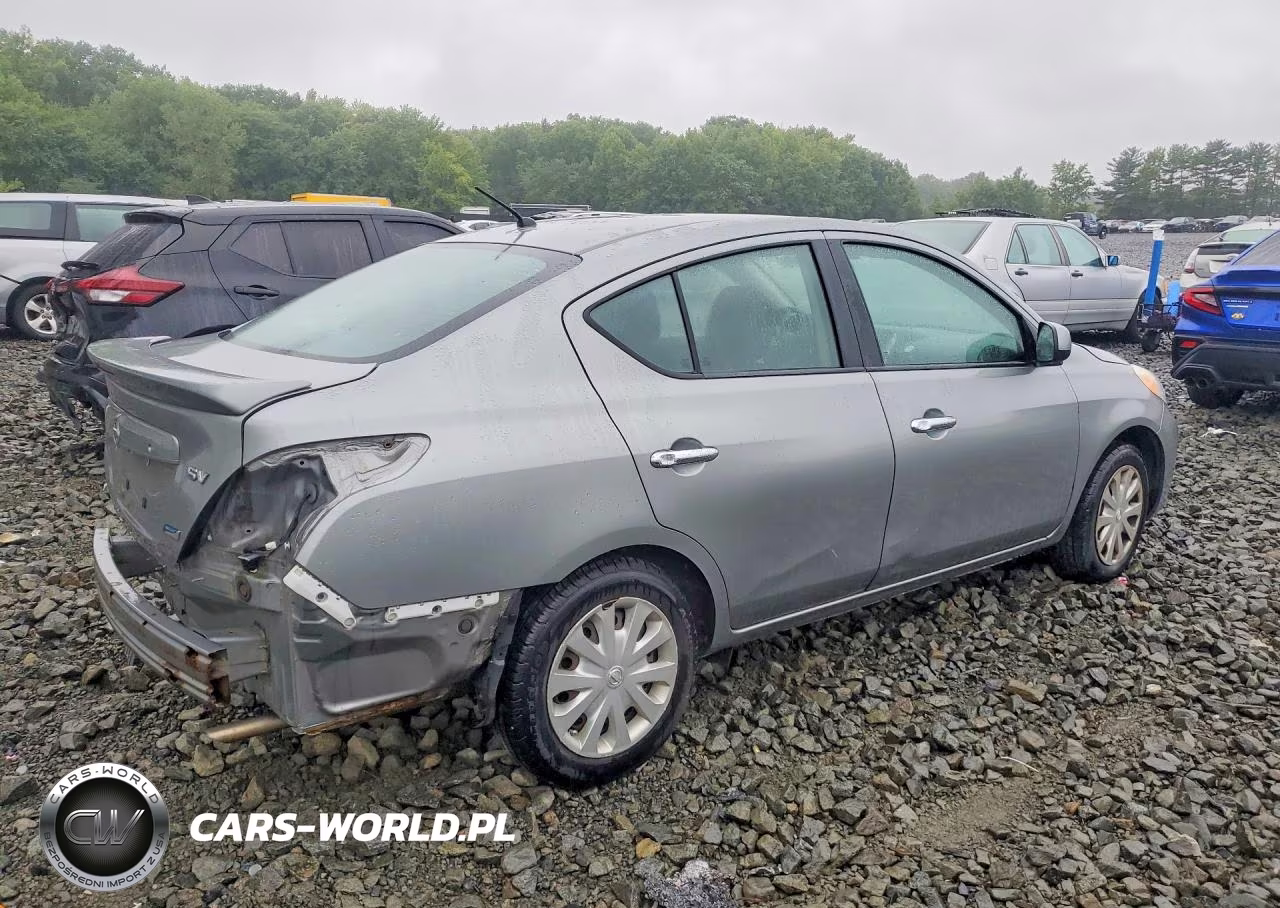 2013 Nissan Versa 1.6 S VIN:3N1CN7APXDL850412 - 3