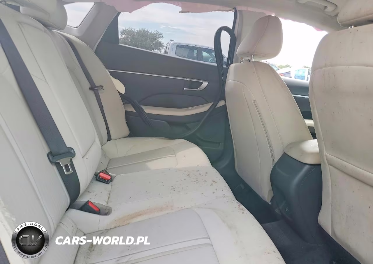 2026 Hyundai Sonata Sel Sport VIN:KMHL64JA2TA527879 - 10