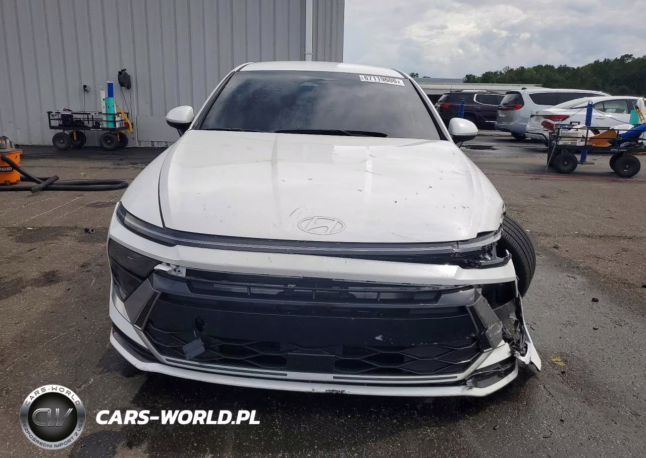 2026 Hyundai Sonata Sel Sport VIN:KMHL64JA2TA527879 - 5