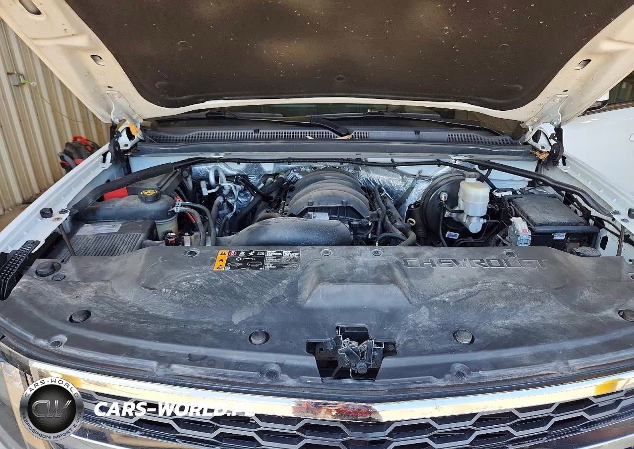 2018 Chevrolet Suburban K1500 Lt VIN:1GNSKHKCXJR327647 - 12