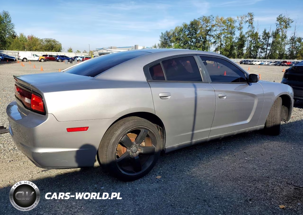 2011 Dodge Charger VIN:2B3CL3CG6BH524123 - 3