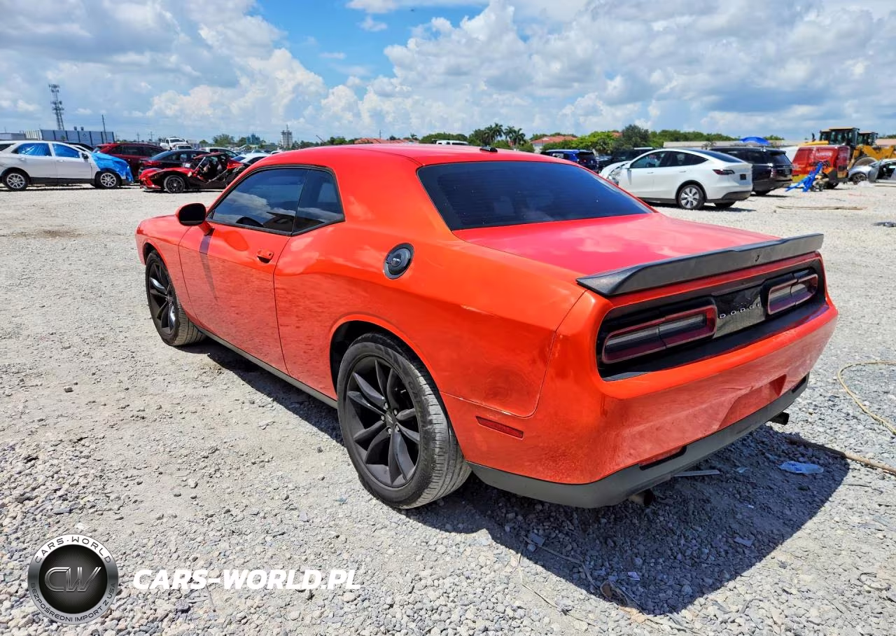 2017 Dodge Challenger Sxt VIN:2C3CDZAG3HH531898 - 2