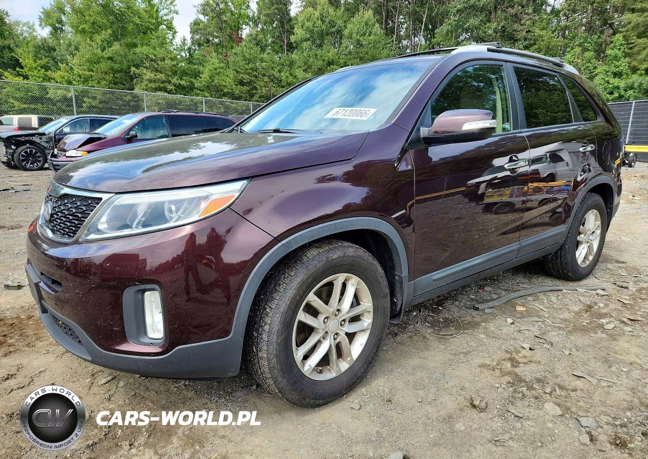2015 Kia Sorento Lx VIN:5XYKT4A77FG573807 - 1