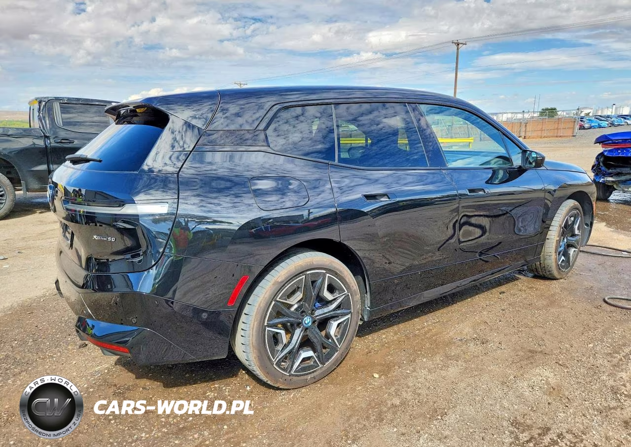 2024 BMW Ix xDrive50 VIN:WB523CF07RCN71467 - 3