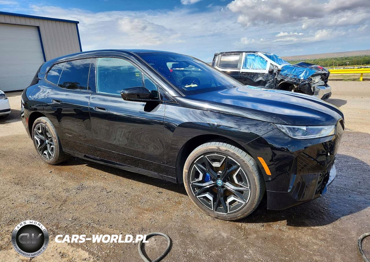 2024 BMW Ix xDrive50 VIN:WB523CF07RCN71467 - 4