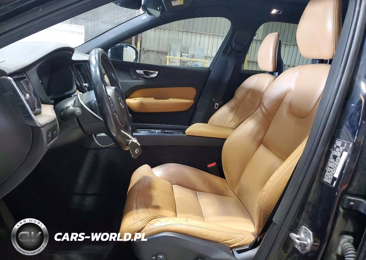2019 Volvo Xc60 T5 Momentum VIN:LYV102DK4KB184392 - 7