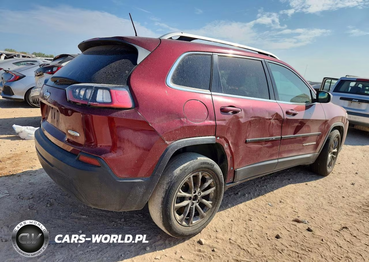 2019 Jeep Cherokee Latitude Plus VIN:1C4PJMLB2KD212961 - 3