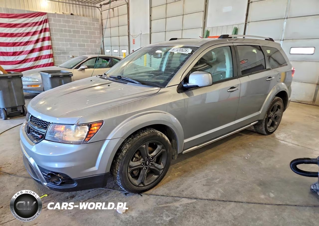 2018 Dodge Journey Crossroad VIN:3C4PDCGG0JT516046 - 1