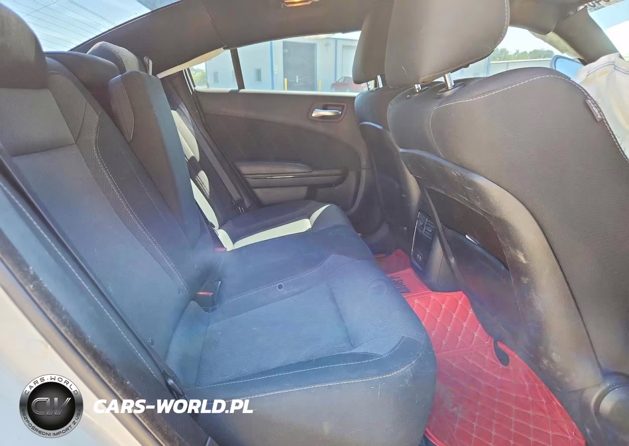2018 Dodge Charger Sxt Plus VIN:2C3CDXHG3JH337176 - 10