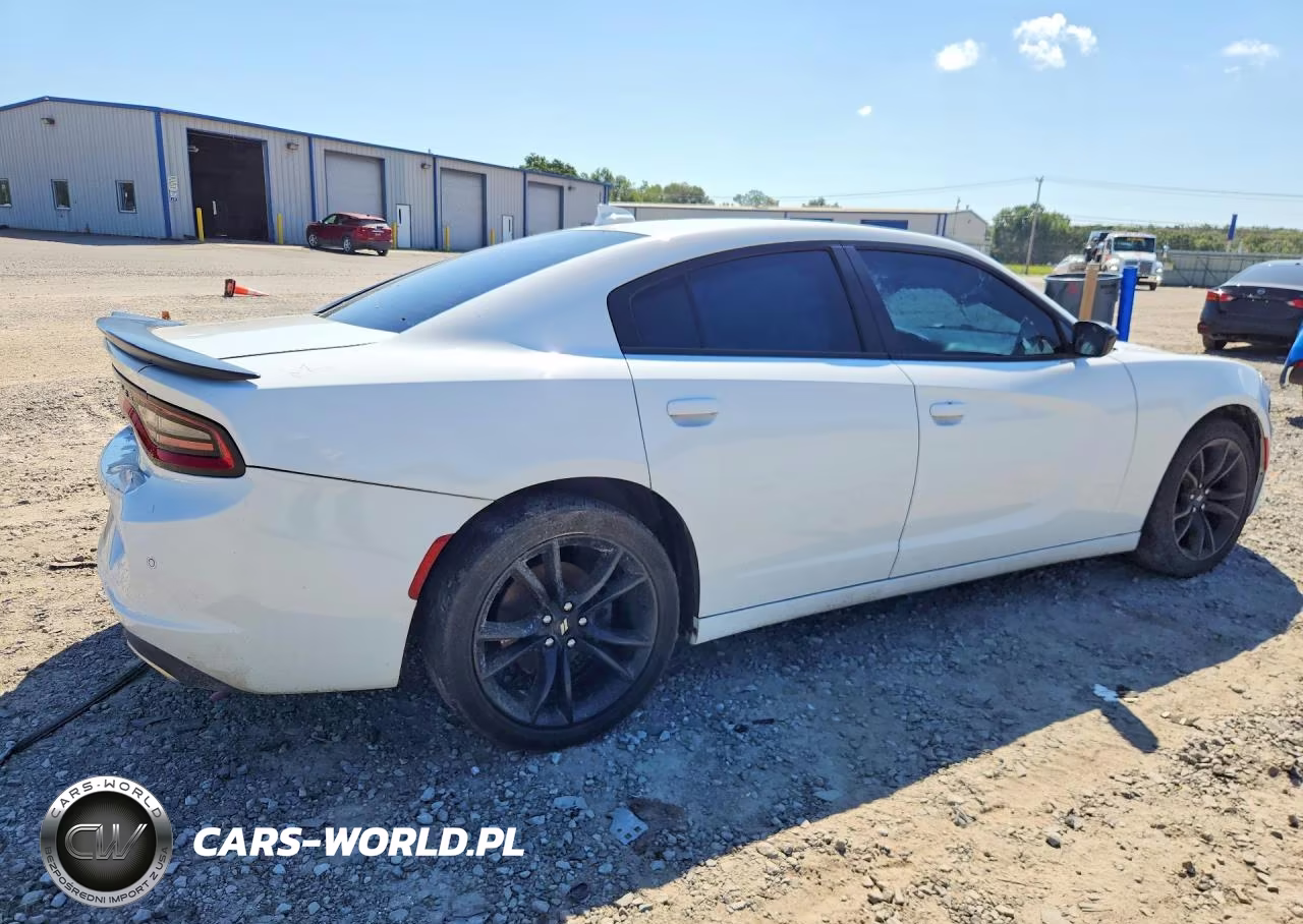 2018 Dodge Charger Sxt Plus VIN:2C3CDXHG3JH337176 - 3