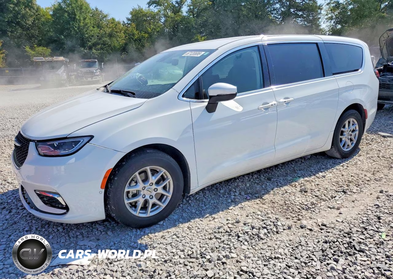 2023 Chrysler Pacifica Touring L – zdjęcie 1 z 13