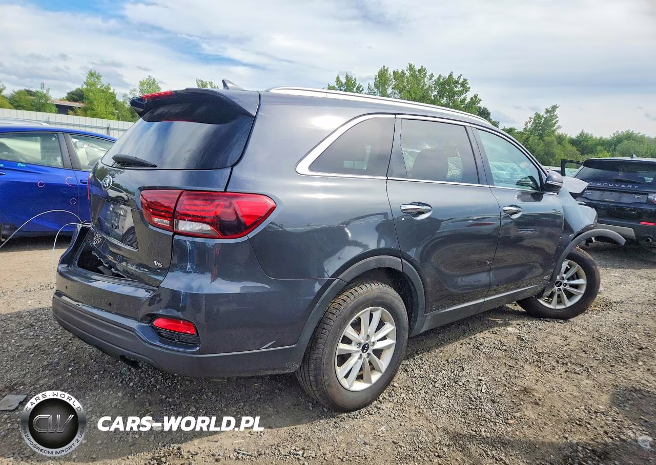 2019 Kia Sorento Lx V6 VIN:5XYPGDA55KG459209 - 3