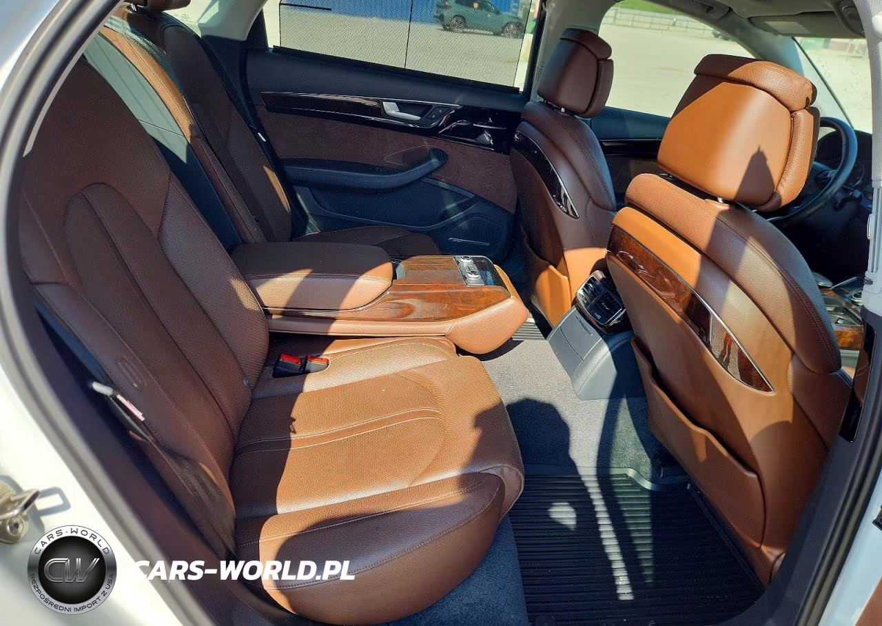 2017 Audi A8 L Quattro VIN:WAU44AFDXHN018068 - 10
