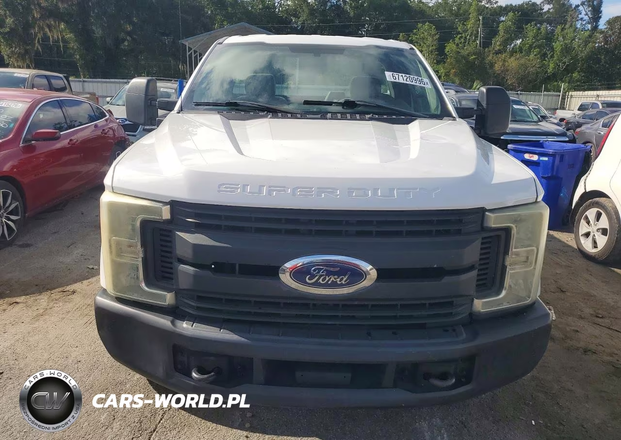 2017 Ford F250 Super Duty VIN:1FTBF2A67HEB14615 - 5