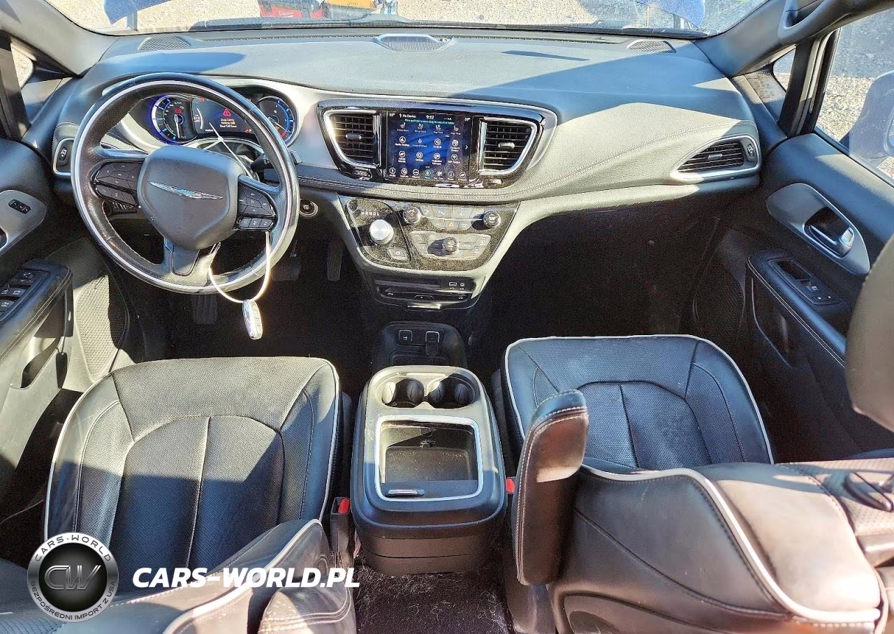2020 Chrysler Pacifica Hybrid Limited VIN:2C4RC1N79LR200606 - 8
