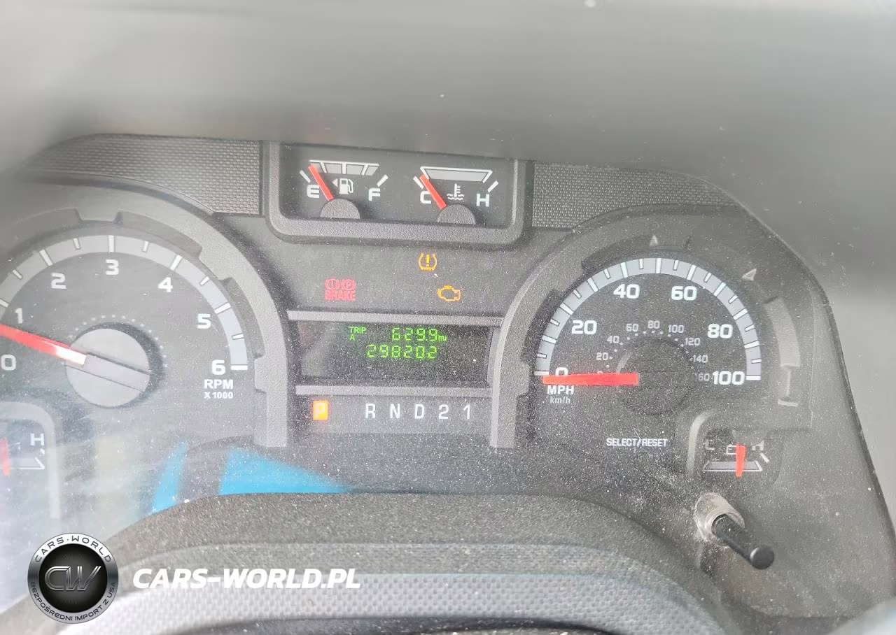 2009 Ford Econoline E150 Van VIN:1FTNE14W49DA83661 - 9