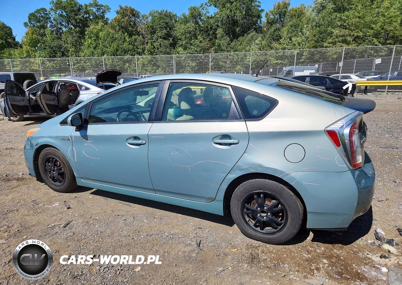 2014 Toyota Prius Two VIN:JTDKN3DU3E1759882 - 2