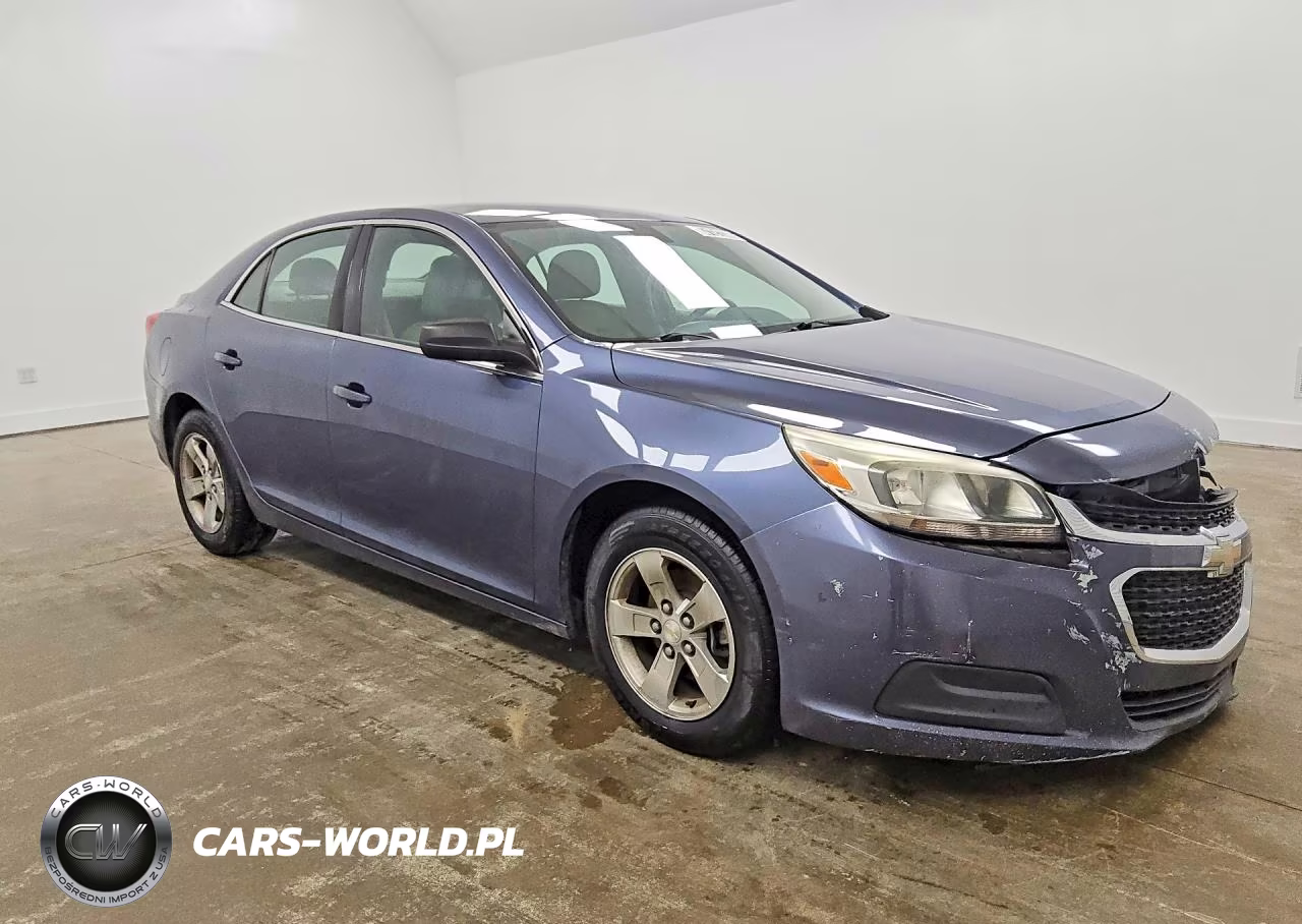 2015 Chevrolet Malibu Ls VIN:1G11B5SL5FF189973 - 4