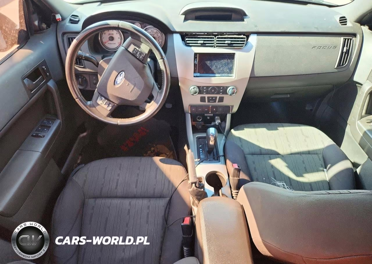 2011 Ford Focus Se VIN:1FAHP3FNXBW147595 - 8
